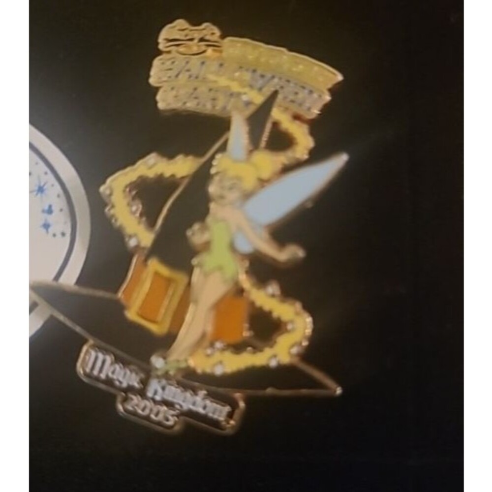 WDW 2005 Not So Scary Halloween Tinker Bell Dangle Pin LE 2000 WDW MNSSHP